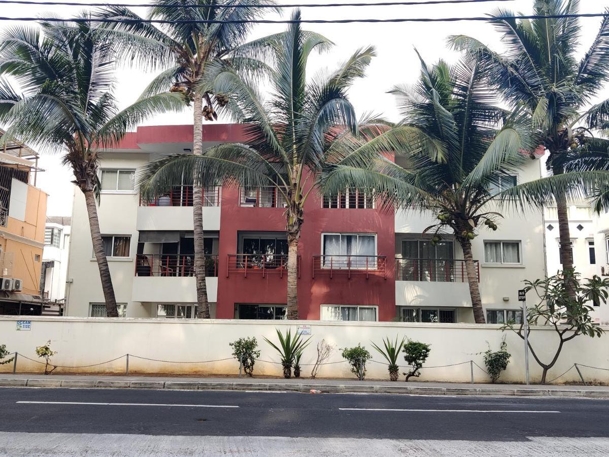 Ashiana Oceanside Apartment Flic-en-Flacq Екстериор снимка