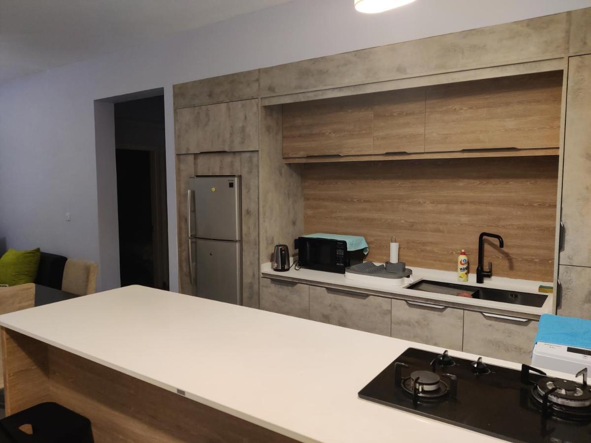 Ashiana Oceanside Apartment Flic-en-Flacq Екстериор снимка